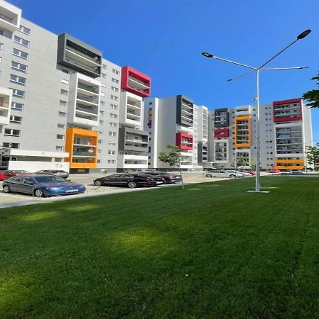 Apartament Gabriella'S Home Oradea Ngoại thất bức ảnh